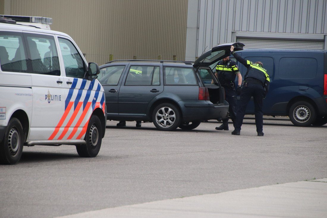 Aanhoudingen na vondst hennepkwekerij Noordwijkerhout